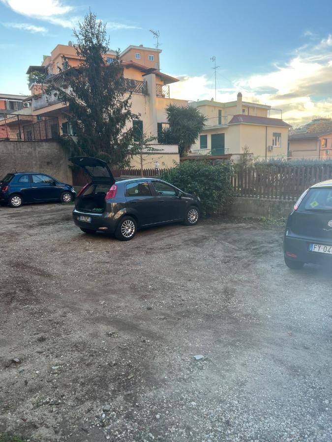 Casa Bravetta - Parking Private Appartement Rome Buitenkant foto